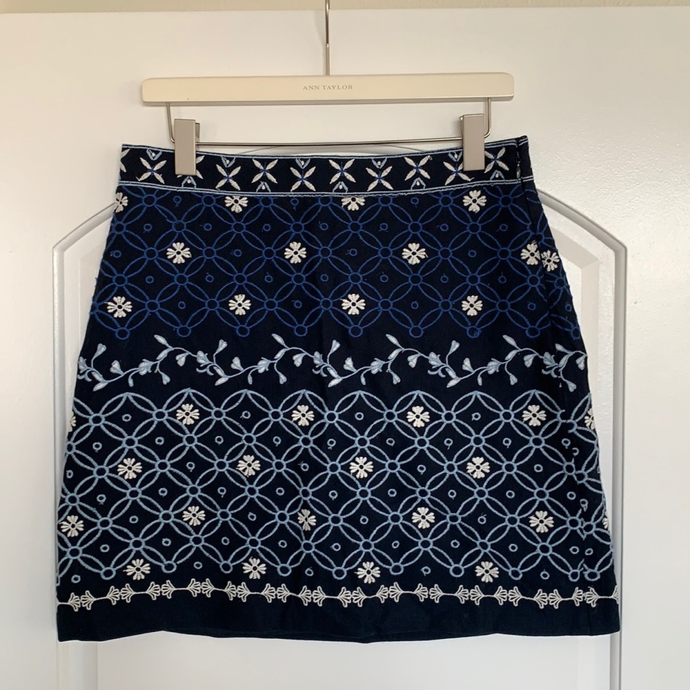 Ann Taylor LOFT skirt